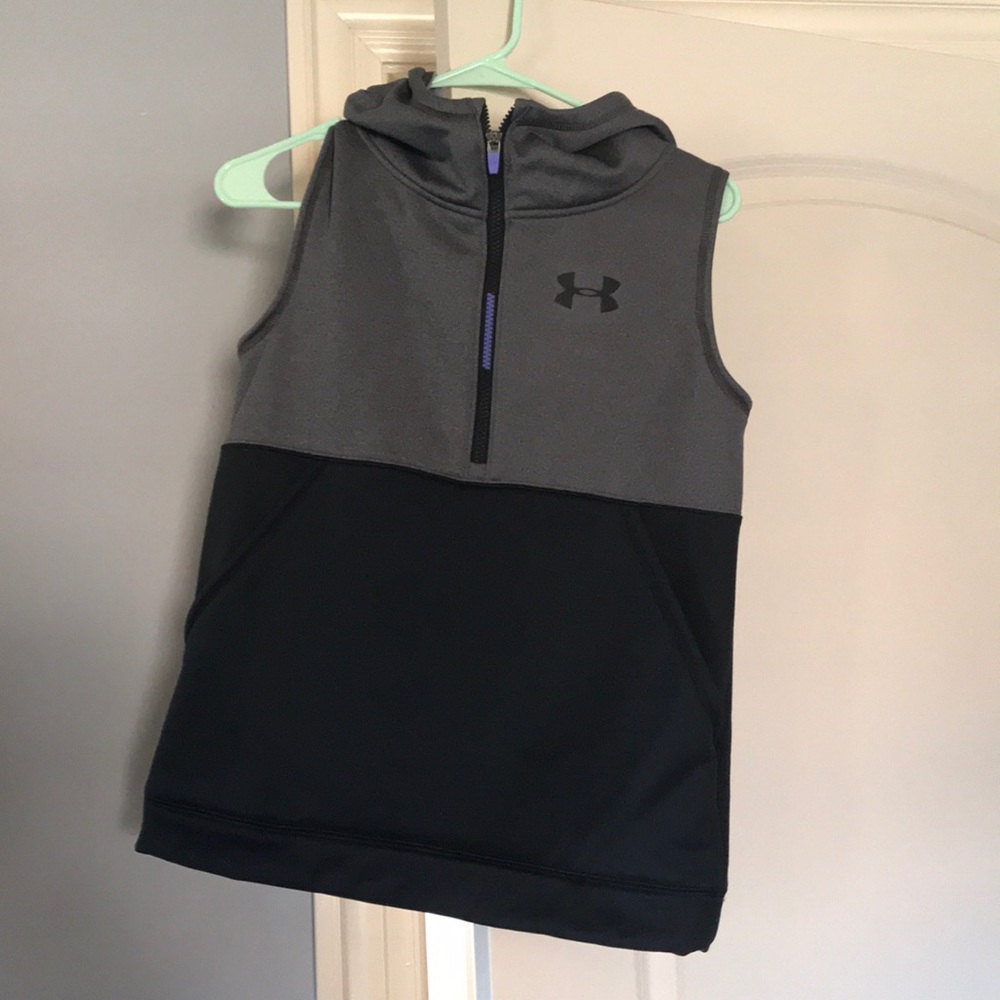 Never worn. Under Armour Vest - Picture 1 of 4